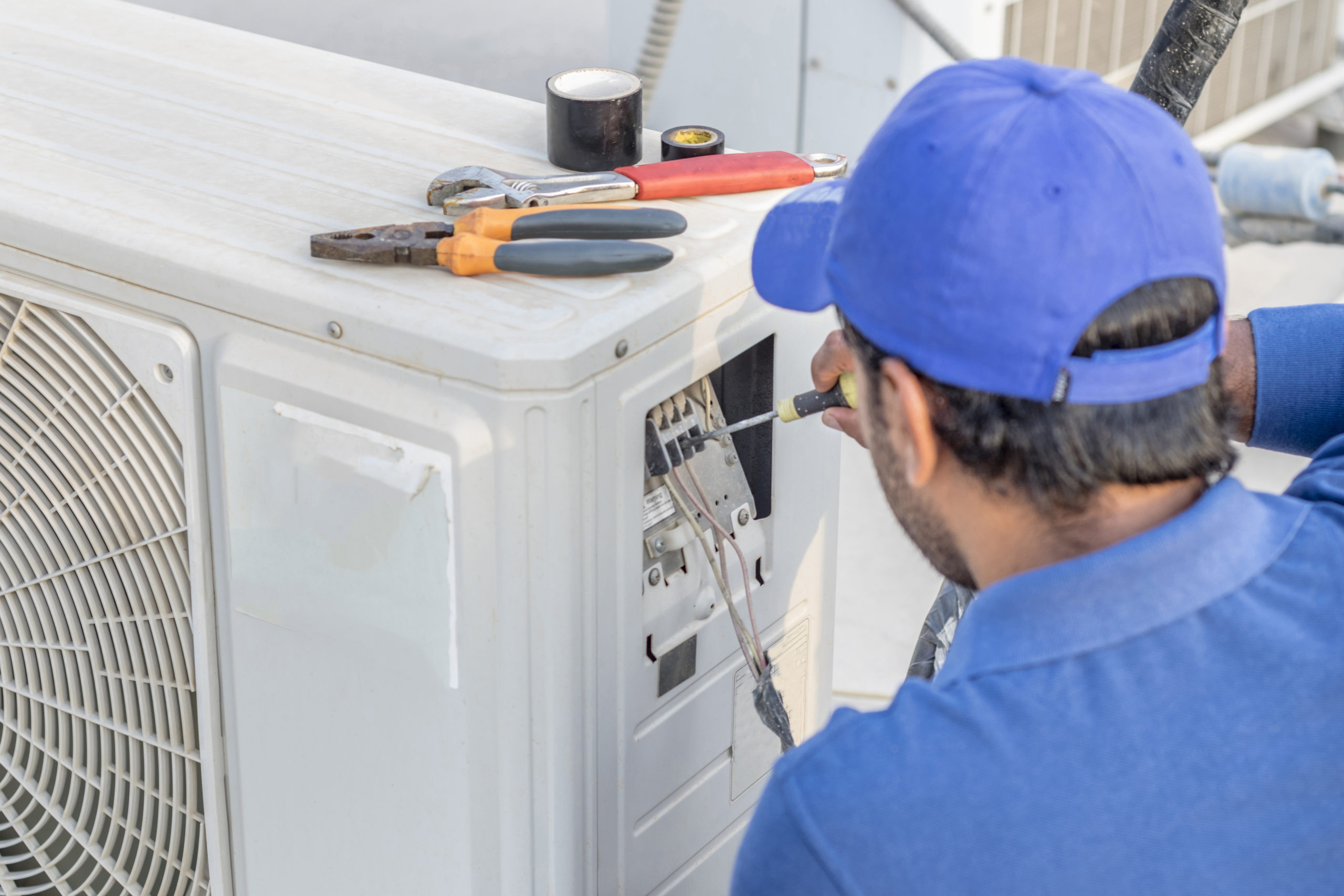 AC Maintenance Services in Dubai